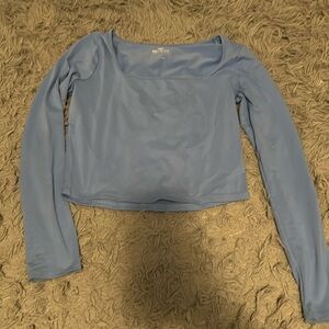 Hollister cropped long sleeve